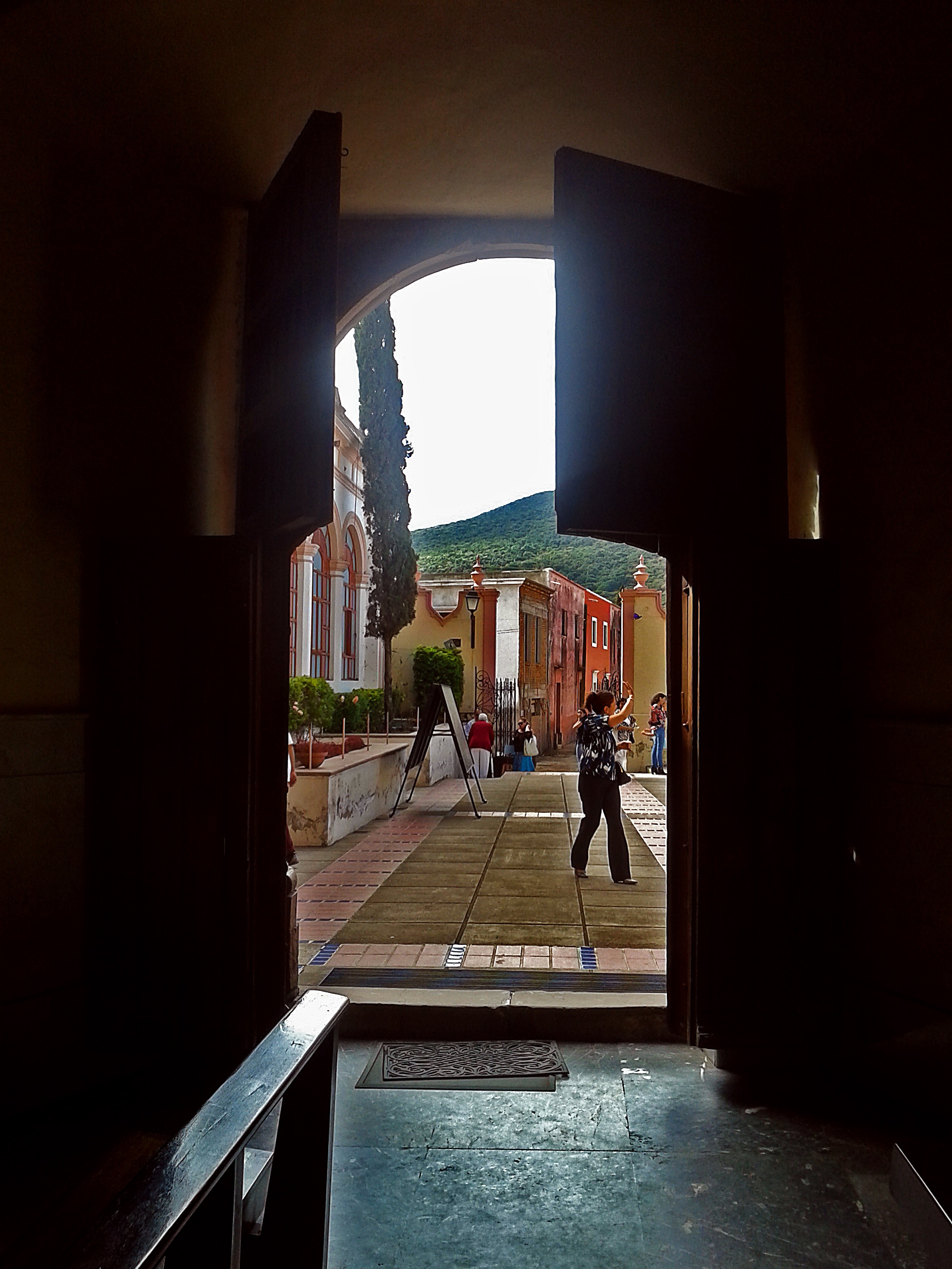 A door in Talpa De Allende Church